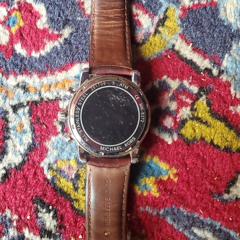 Michael Kors Watch - Picture 2 of 2